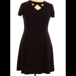 Black sleeveless dress size 4